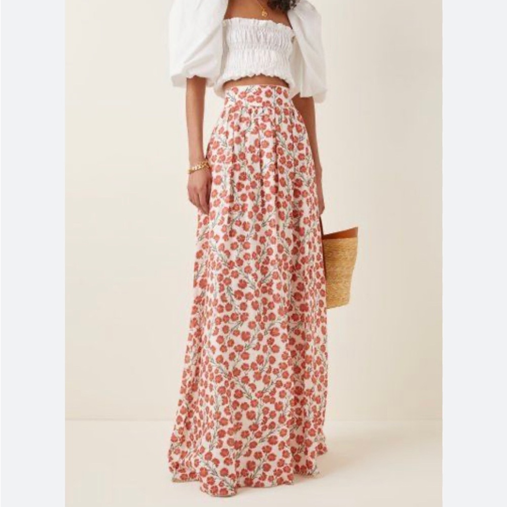 Agua bendita maxi skirt, size large but fits medium